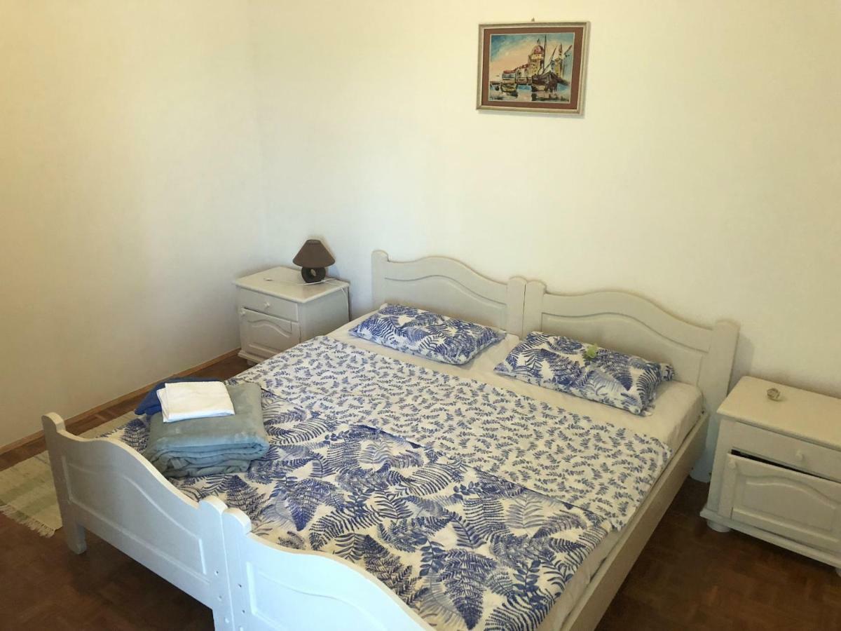Guesthouse Vila Ruzmarin Ждрелац Экстерьер фото